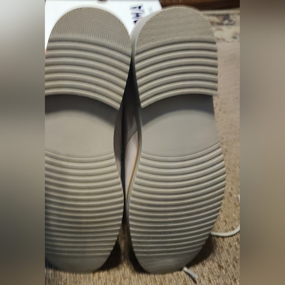 SONOMA BRAND MEN'S GRAY "SUEDE" SHOES SIZE 9.5 - Picture 6 of 6